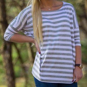 Grey/White Striped Piko